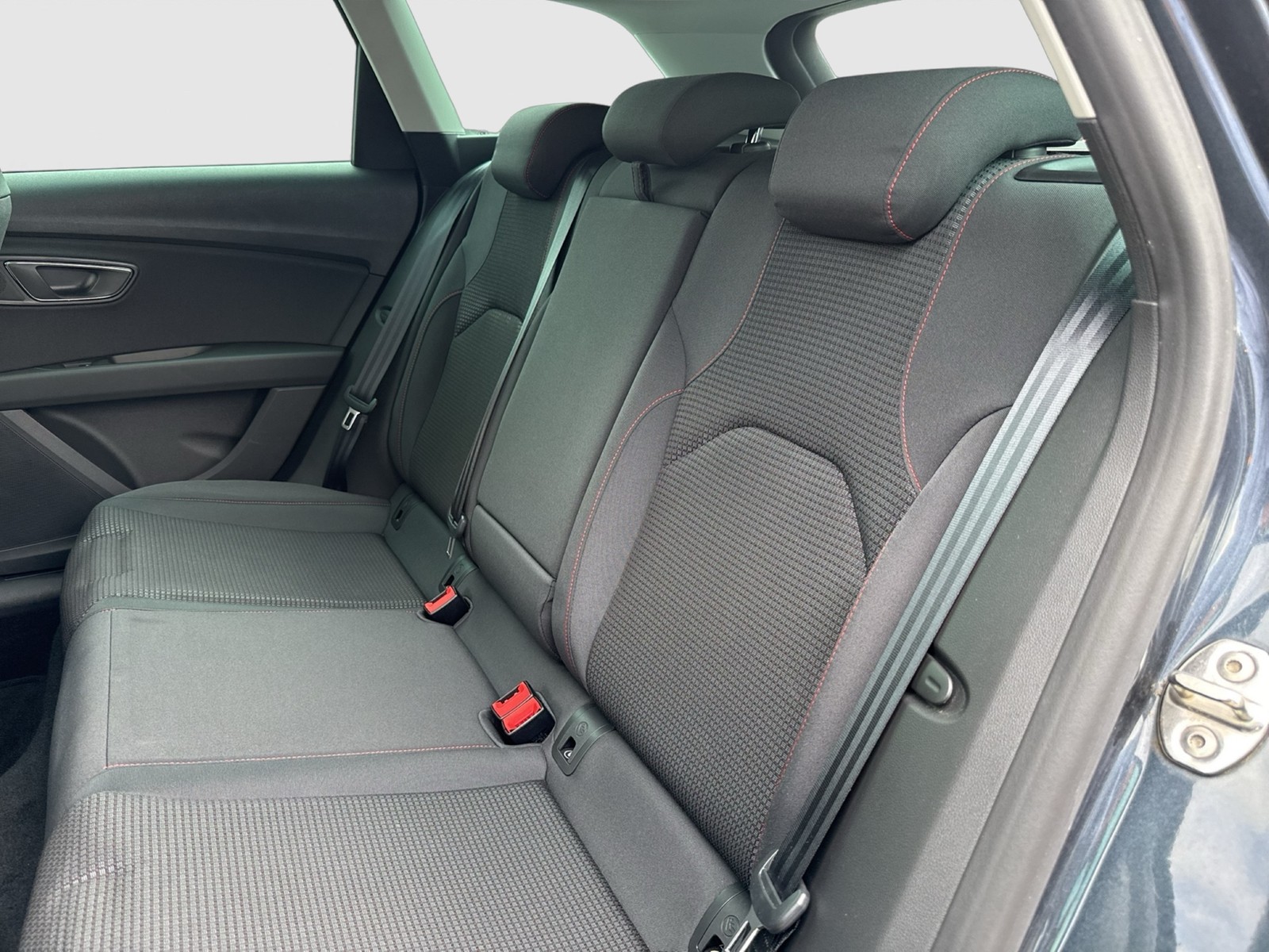 Seat Leon ST 1.5 FR BLACK MATT EDITION NAVI LM17