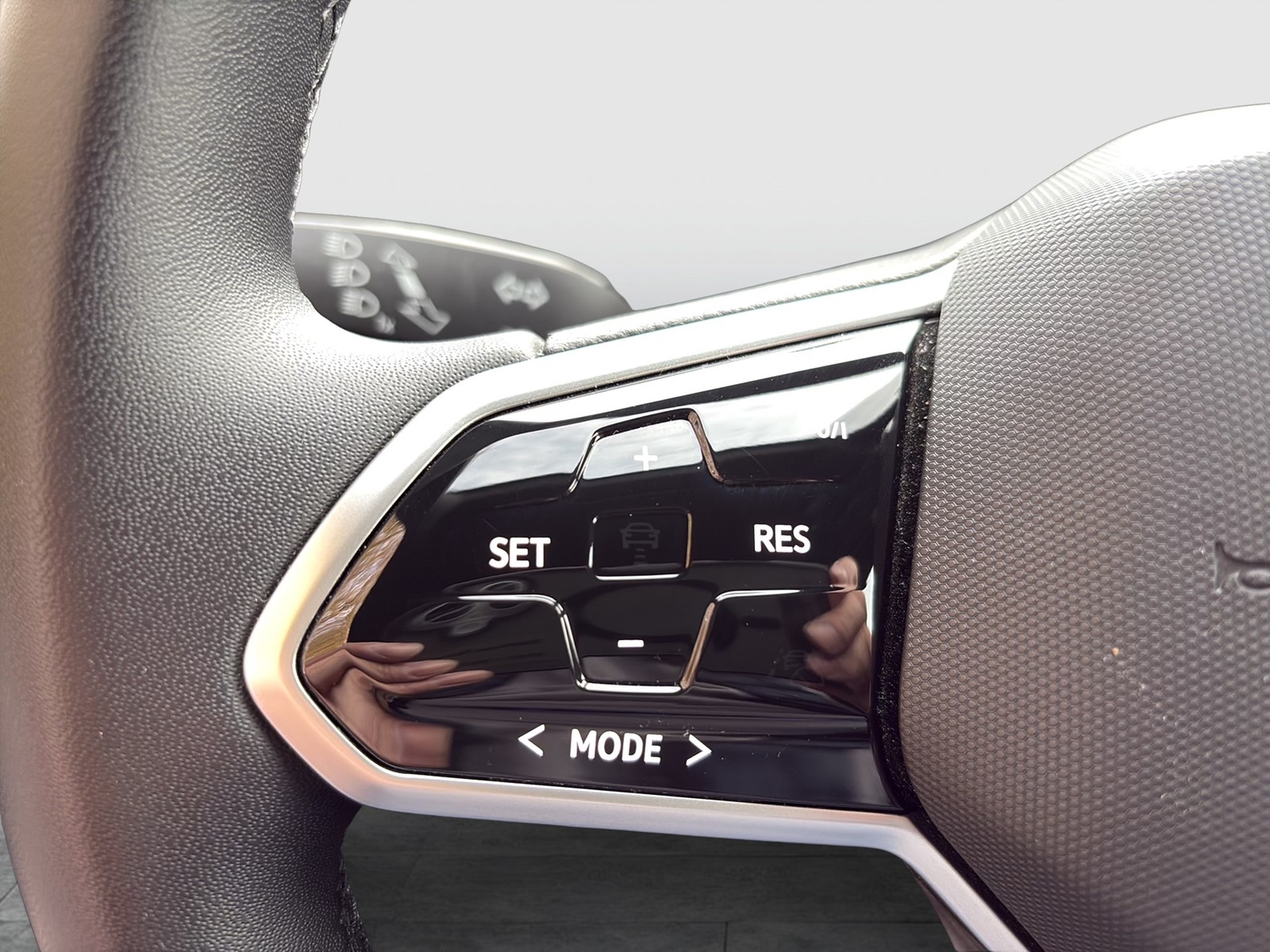 Volkswagen ID.3 PRO NAVI CARPLAY SITZHEIZUNG TEMPOMAT KLIMA