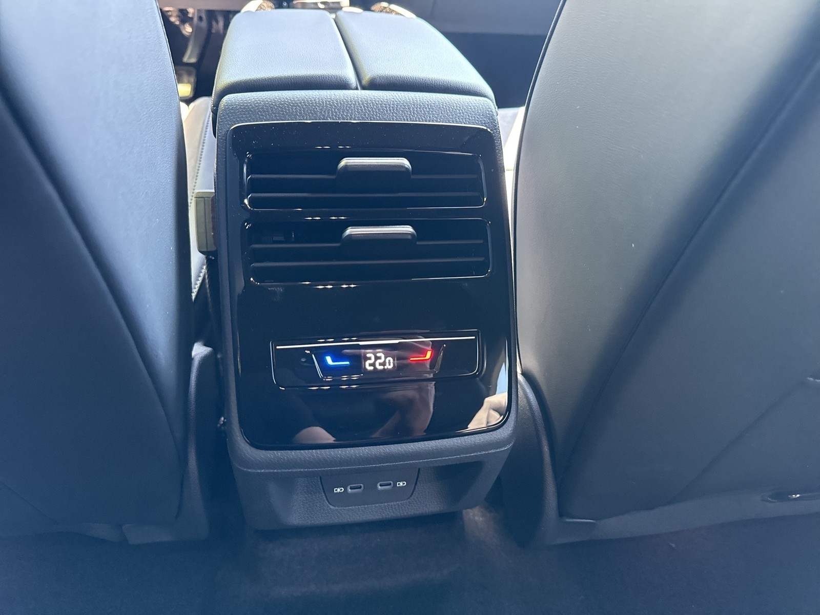 Volkswagen ID.7 Tourer PRO S BLACK STYLE 360°CAM ACC LM20