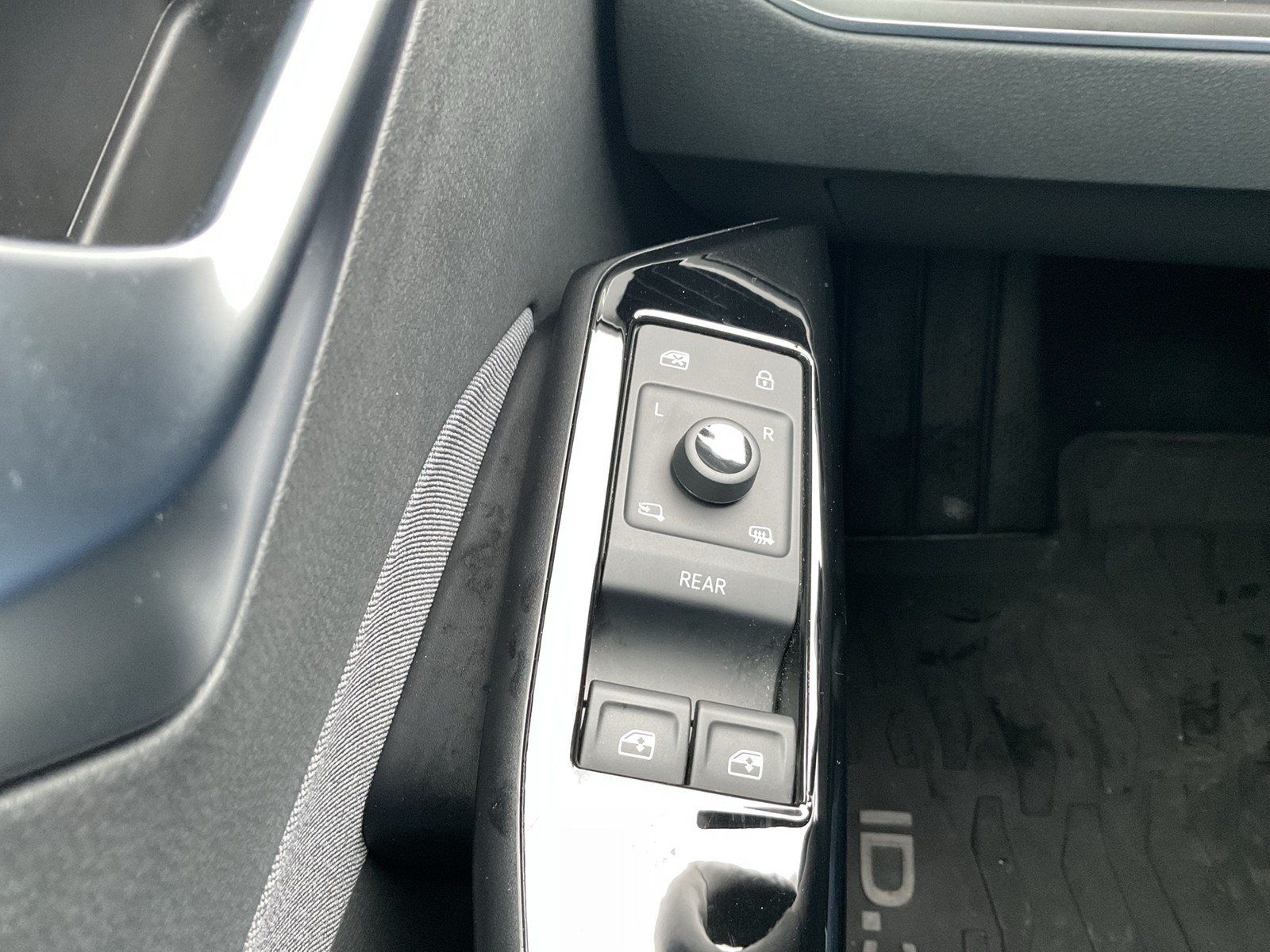 Volkswagen ID.3 Pure Performance CITY ACC LM18 NAVI SITZHZ.