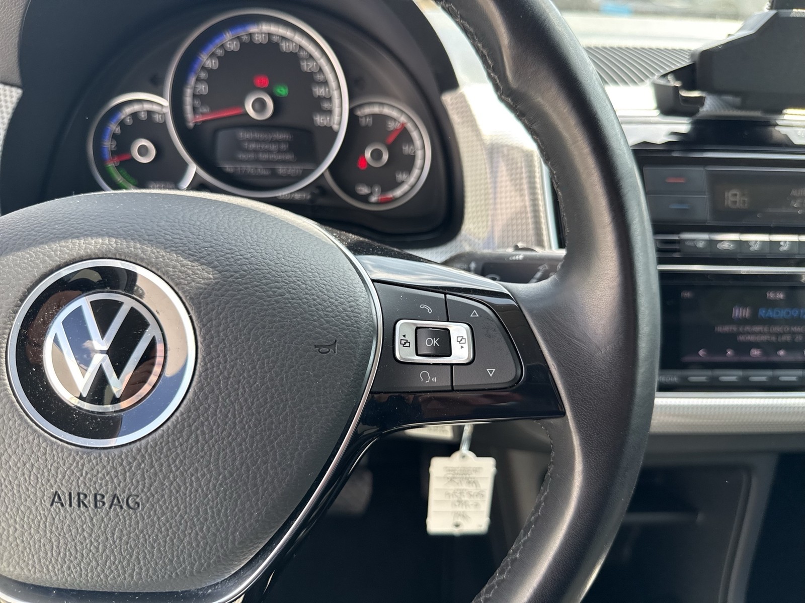 Volkswagen e-up! EDITION 4TÜREN CAM ALU SITZHEIZ. EINPARKH.