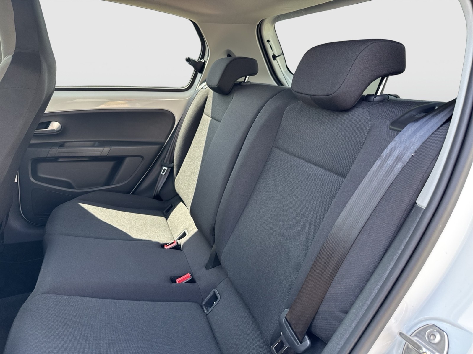 Volkswagen e-up! EDITION 4TÜREN CAM ALU SITZHEIZ. EINPARKH.