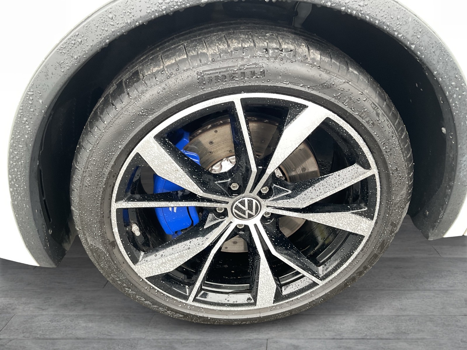 Volkswagen Tiguan 2.0 R 4X4 CAM ACC LM20 E-KLAPPE NAVI