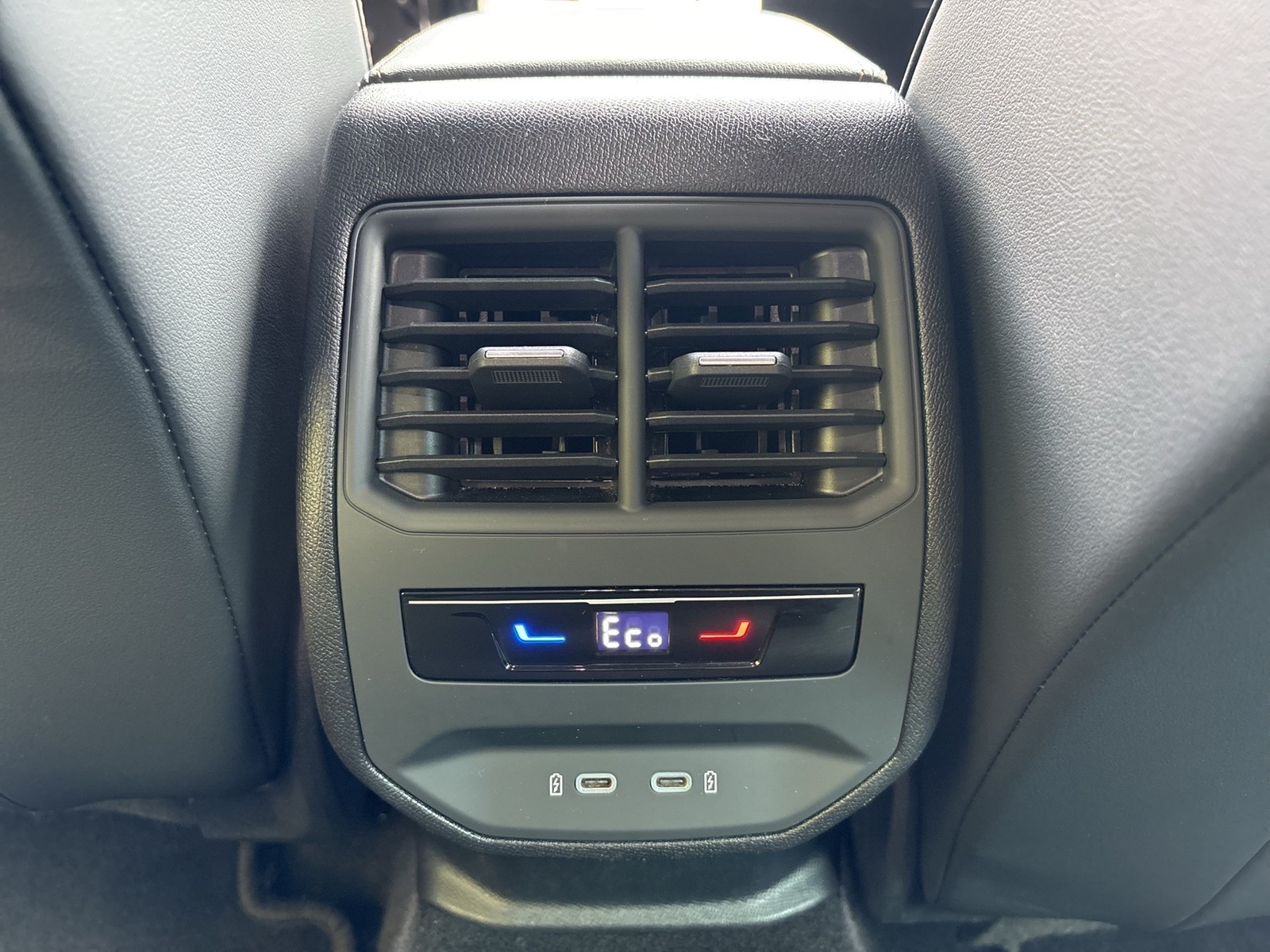 Cupra Formentor 1.4 HYBRID BEATS CAM ACC LM18 NAVI