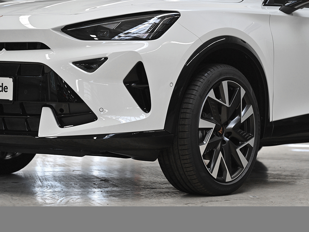 Cupra Formentor 1.5 DSG AHK 19ZOLL SHZ NAV ACC EKLAPPE