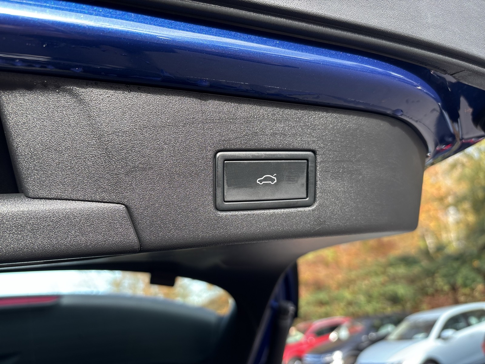 Volkswagen ID.4 PURE 360°CAM ACC LM18 NAVI SITZHEIZUNG