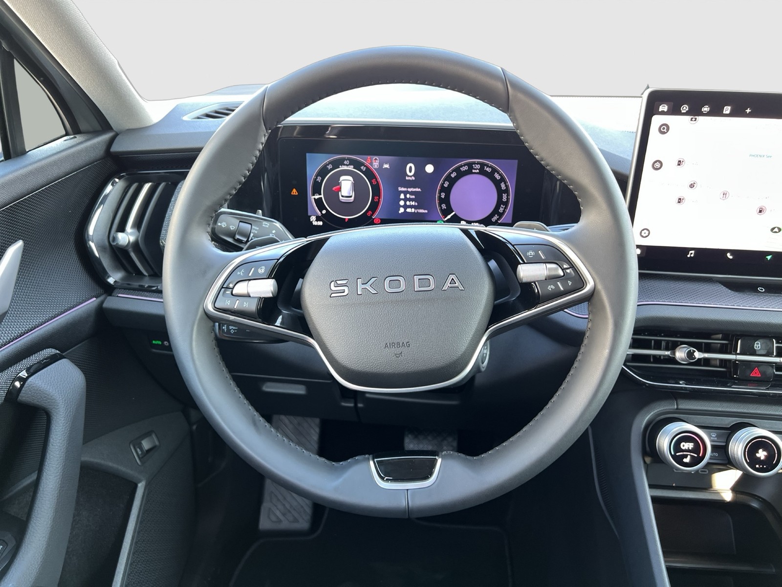 Skoda Kodiaq 2.0 SELECTION 4X4 7SITZE AHK CAM ACC LM19