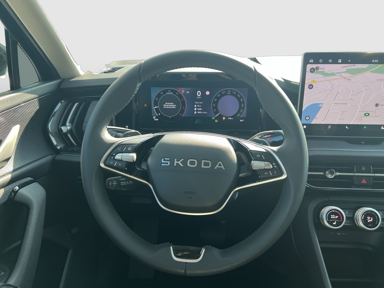 Skoda Kodiaq 2.0 SELECTION 4X4 7SITZE AHK CAM ACC LM19