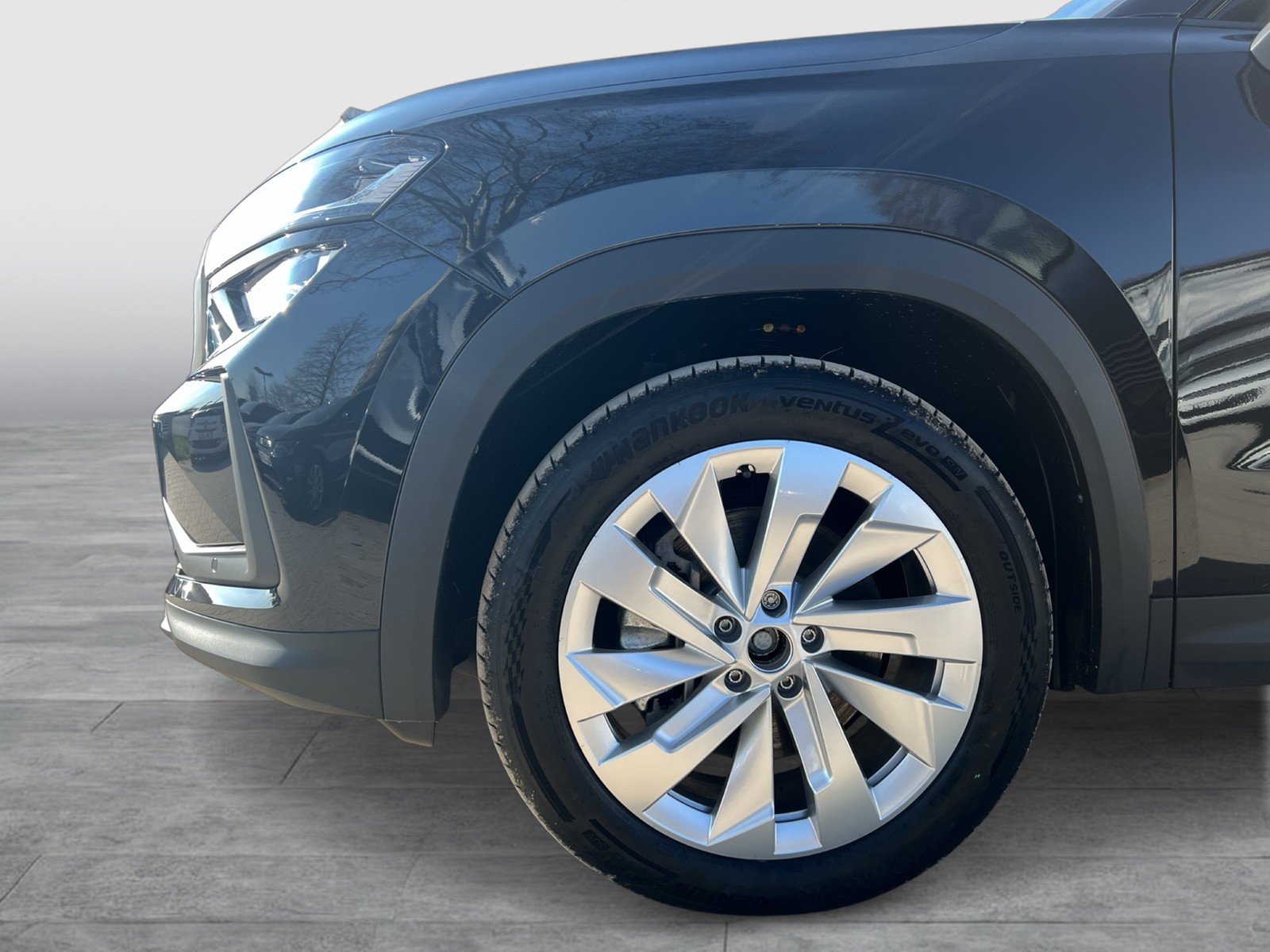 Skoda Kodiaq 2.0 SELECTION 4X4 7SITZE AHK CAM ACC LM19