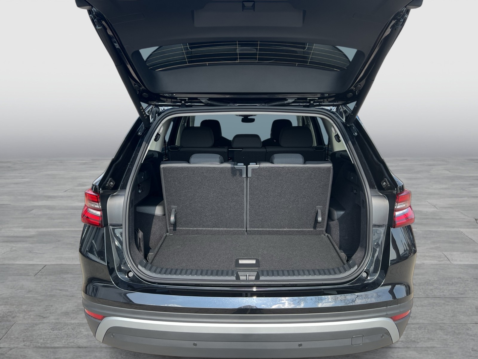 Skoda Kodiaq 2.0 SELECTION 4X4 7SITZE AHK CAM ACC LM19