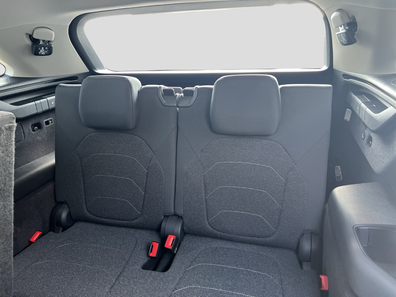 Skoda Kodiaq 2.0 SELECTION 4X4 7SITZE AHK CAM ACC LM19