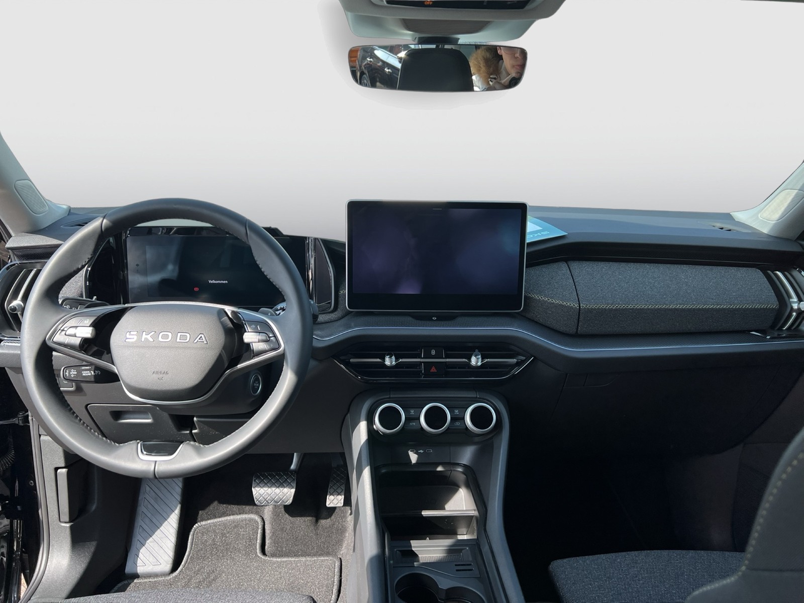 Skoda Kodiaq 2.0 SELECTION 4X4 7SITZE AHK CAM ACC LM19