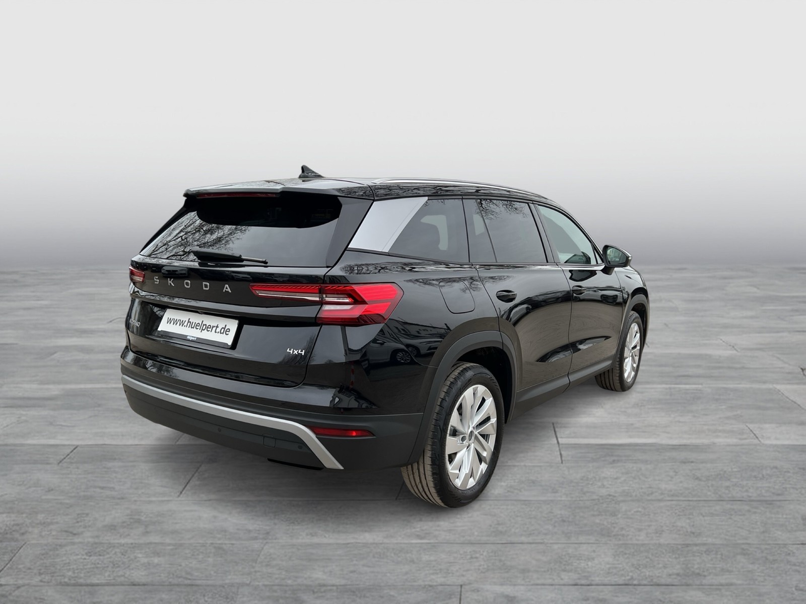 Skoda Kodiaq 2.0 SELECTION 4X4 7SITZE AHK CAM ACC LM19