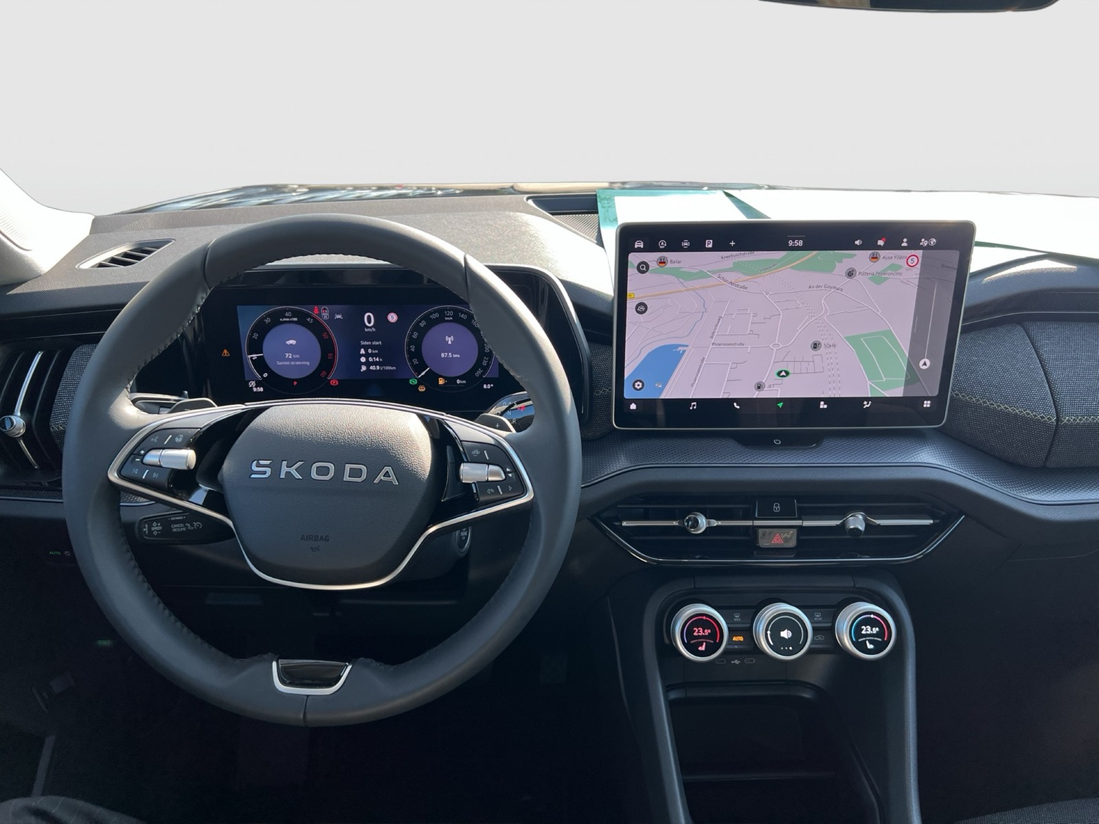 Skoda Kodiaq 2.0 SELECTION 4X4 7SITZE AHK CAM ACC LM19