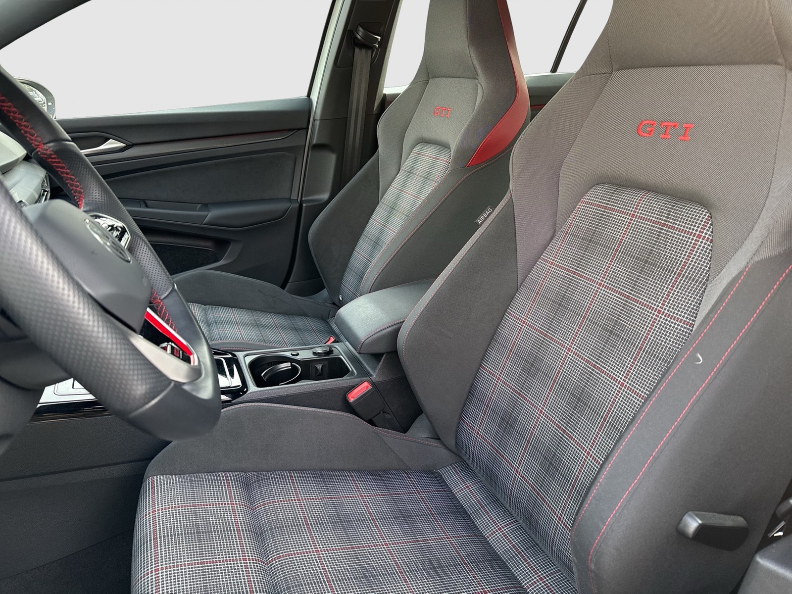 Volkswagen Golf VIII 2.0 GTI ACC ALU18 CARPLAY SITZHEIZUNG