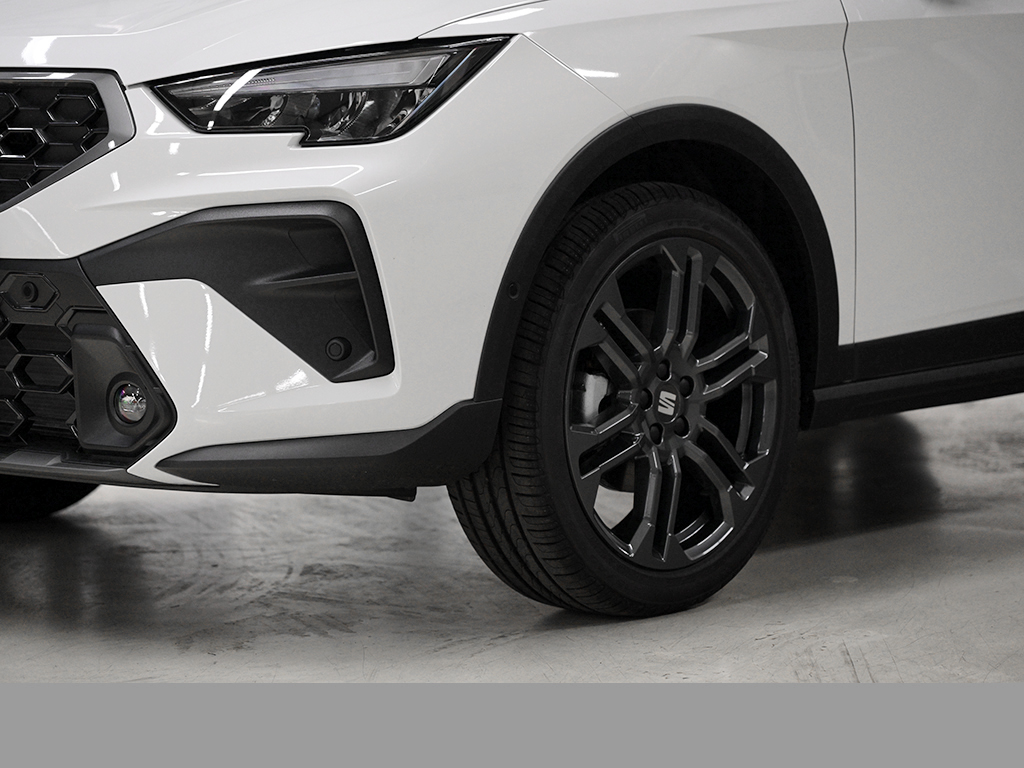 Seat Arona 1.0 STYLE DSG AHK CAM NAVI LED LM18