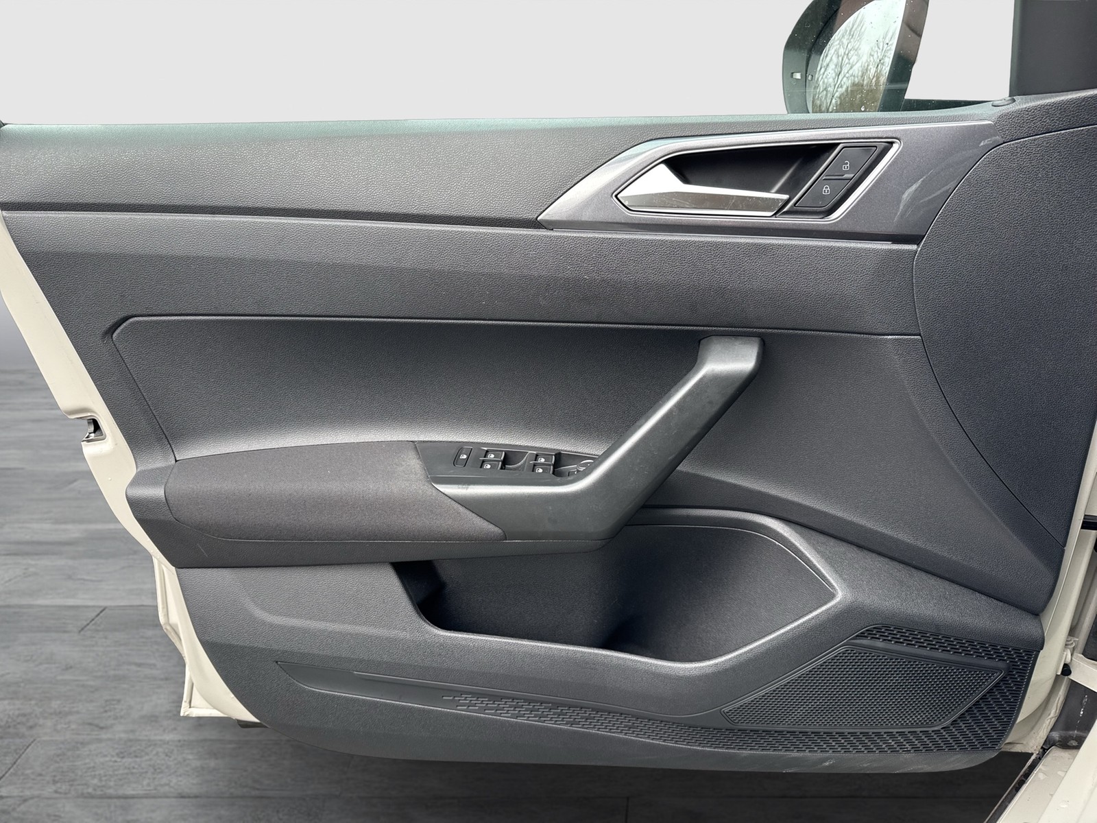 Volkswagen Taigo 1.0 STYLE MATRIXLED CARPLAY LM17 SITZHEIZ.