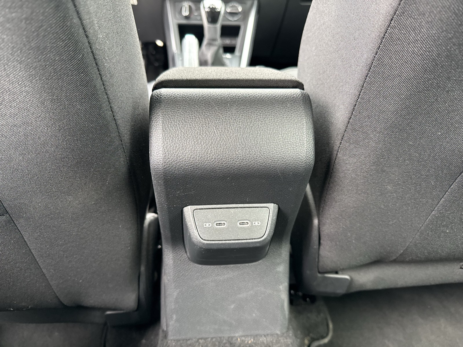 Volkswagen Taigo 1.0 STYLE MATRIXLED CARPLAY LM17 SITZHEIZ.