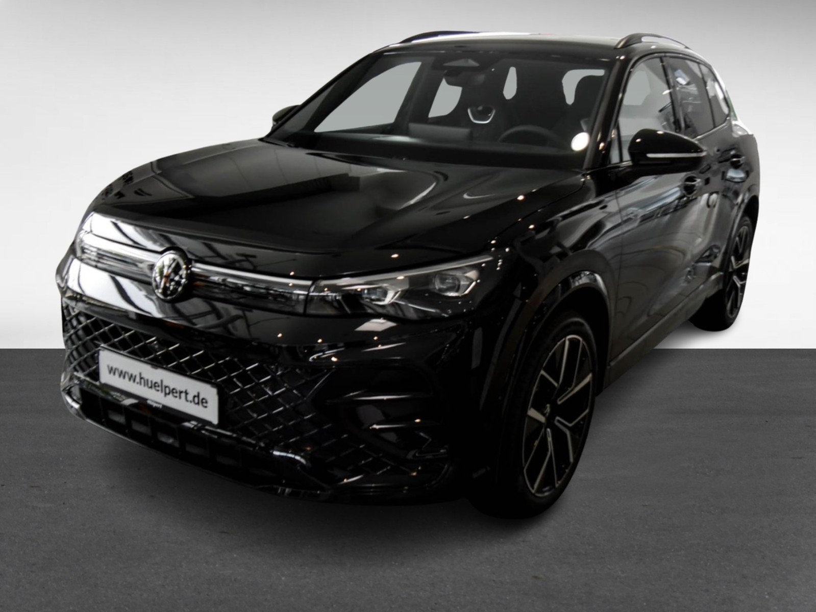 Volkswagen Tiguan 2.0 R-LINE DSG BLACKSTYLE eKLAPPE AHK