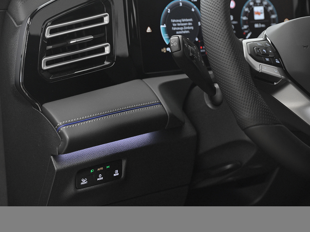 Volkswagen Tiguan 2.0 R-LINE DSG 4X4 BLACKSTYLE eKLAPPE AHK