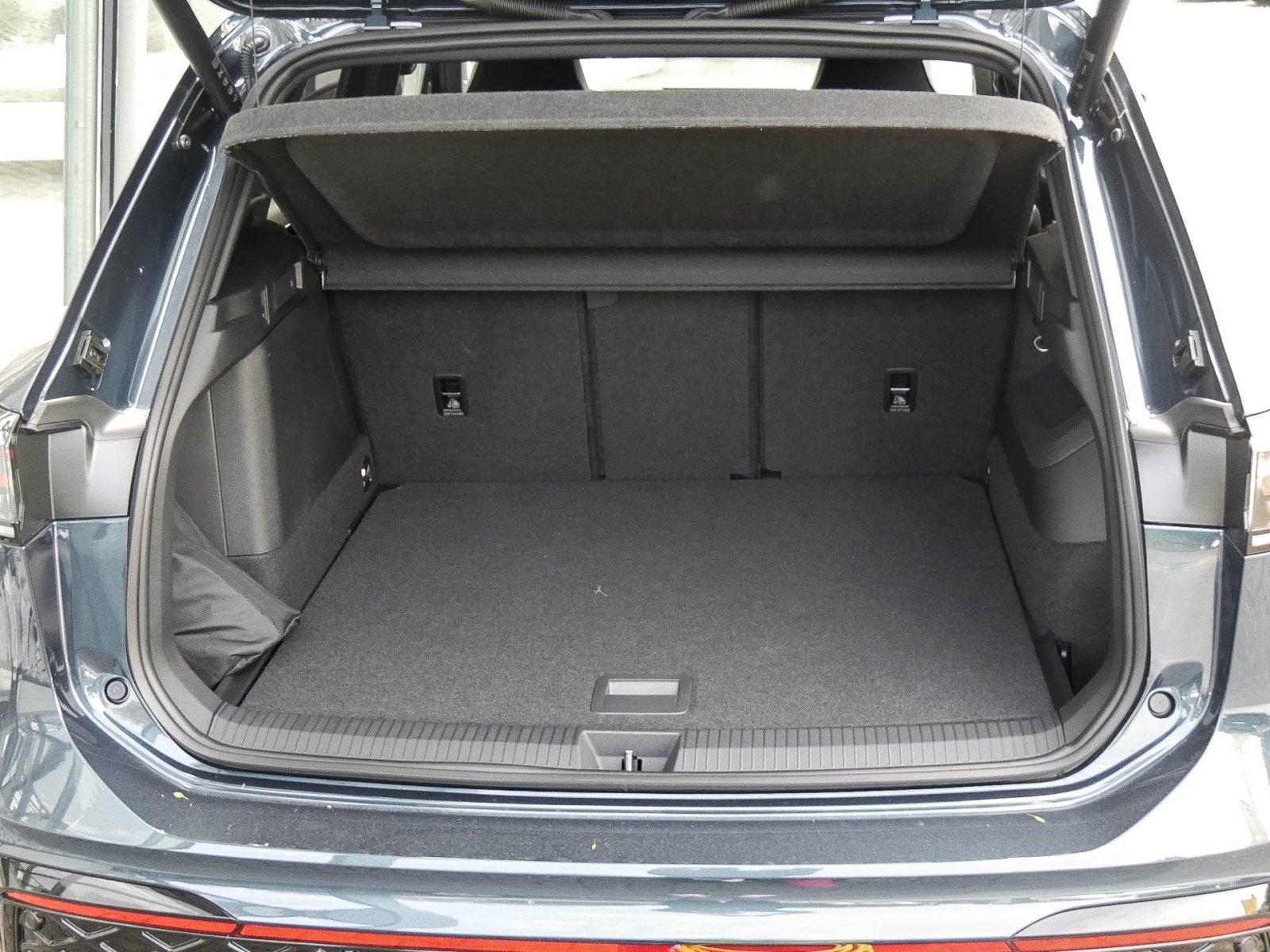 Volkswagen Tiguan eHYBRID R-LINE DSG