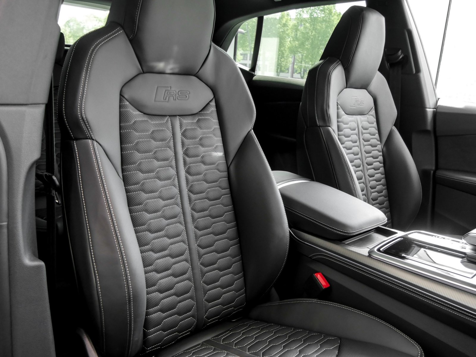 Audi RSQ8 quattro tiptronic AHK PANO MATRIX LED LM23