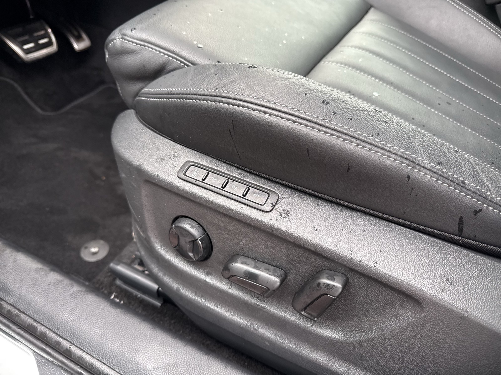 Skoda Karoq 1.5 SPORTLINE PANO CAM ACC MATRIX E-KLAPPE