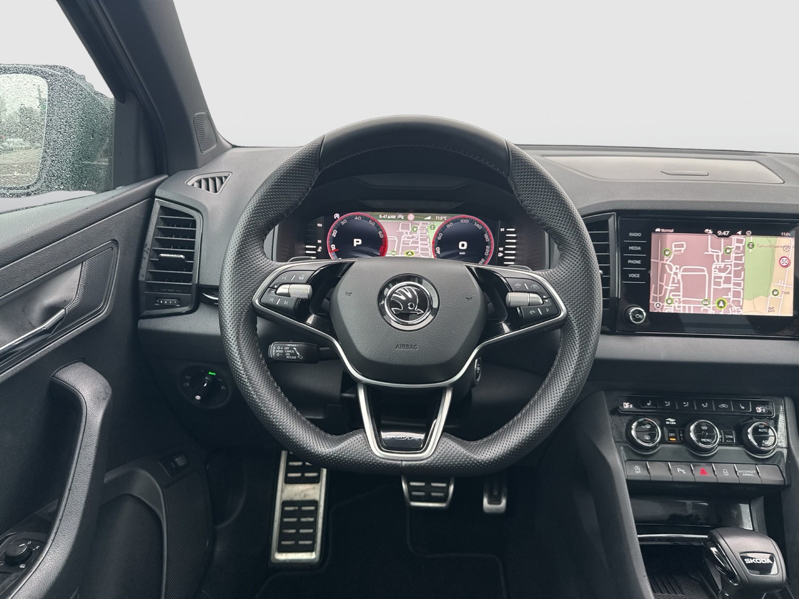 Skoda Karoq 1.5 SPORTLINE PANO CAM ACC MATRIX E-KLAPPE