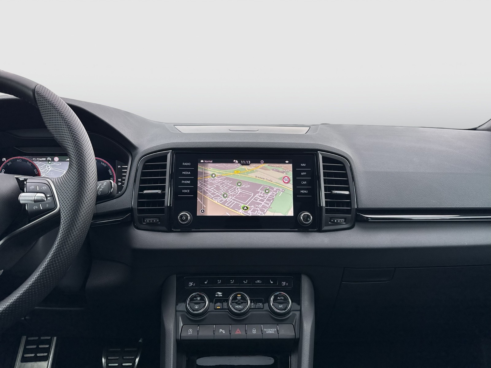 Skoda Karoq 1.5 SPORTLINE PANO CAM ACC MATRIX E-KLAPPE