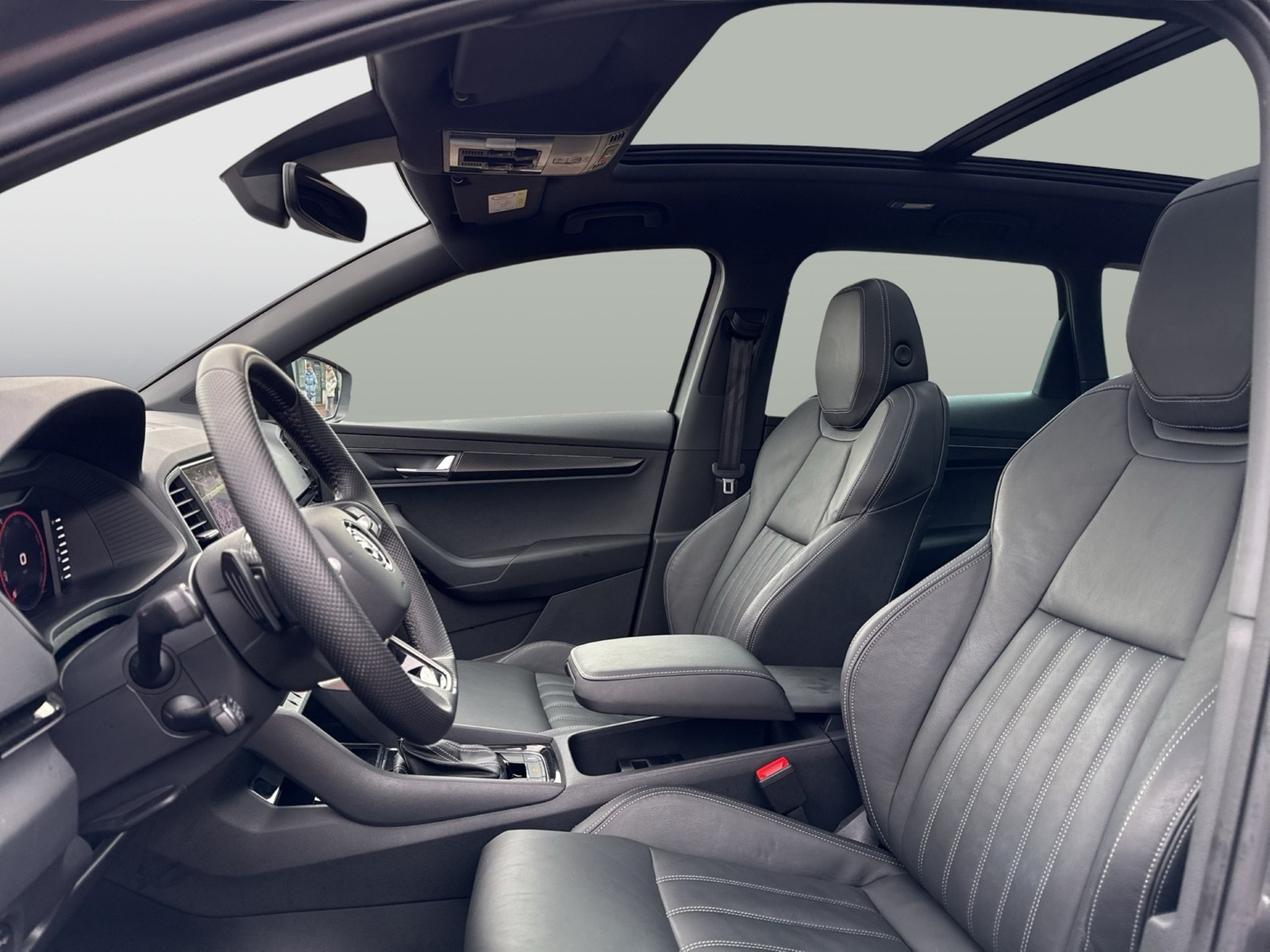 Skoda Karoq 1.5 SPORTLINE PANO CAM ACC MATRIX E-KLAPPE