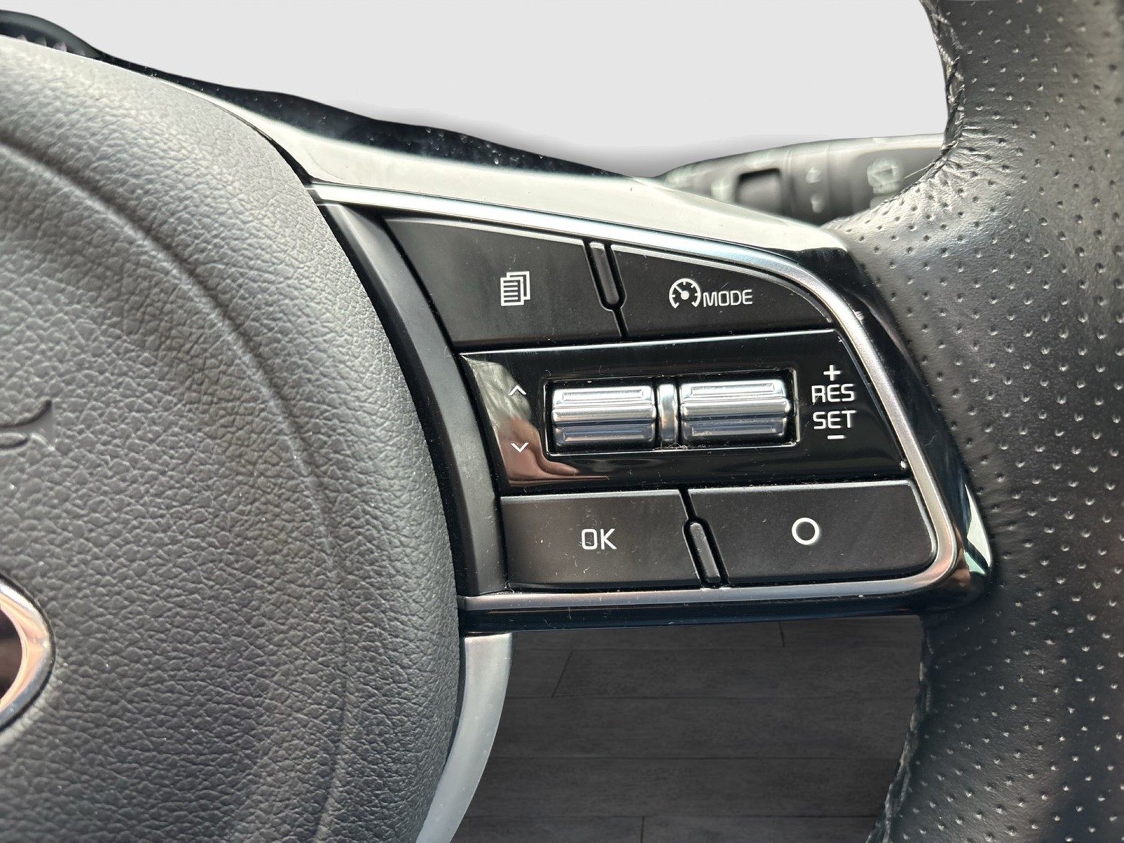 Kia Sportage 2.0 GT-LINE 4X4 LEDER PANO AHK 360°CAM