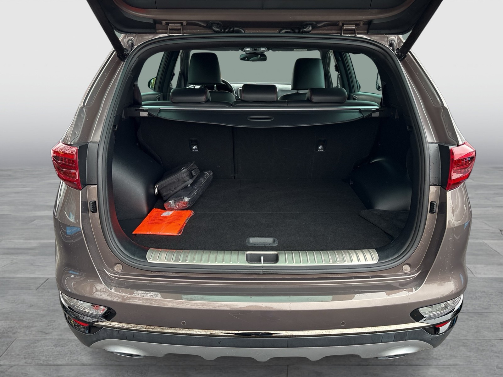 Kia Sportage 2.0 GT-LINE 4X4 LEDER PANO AHK 360°CAM