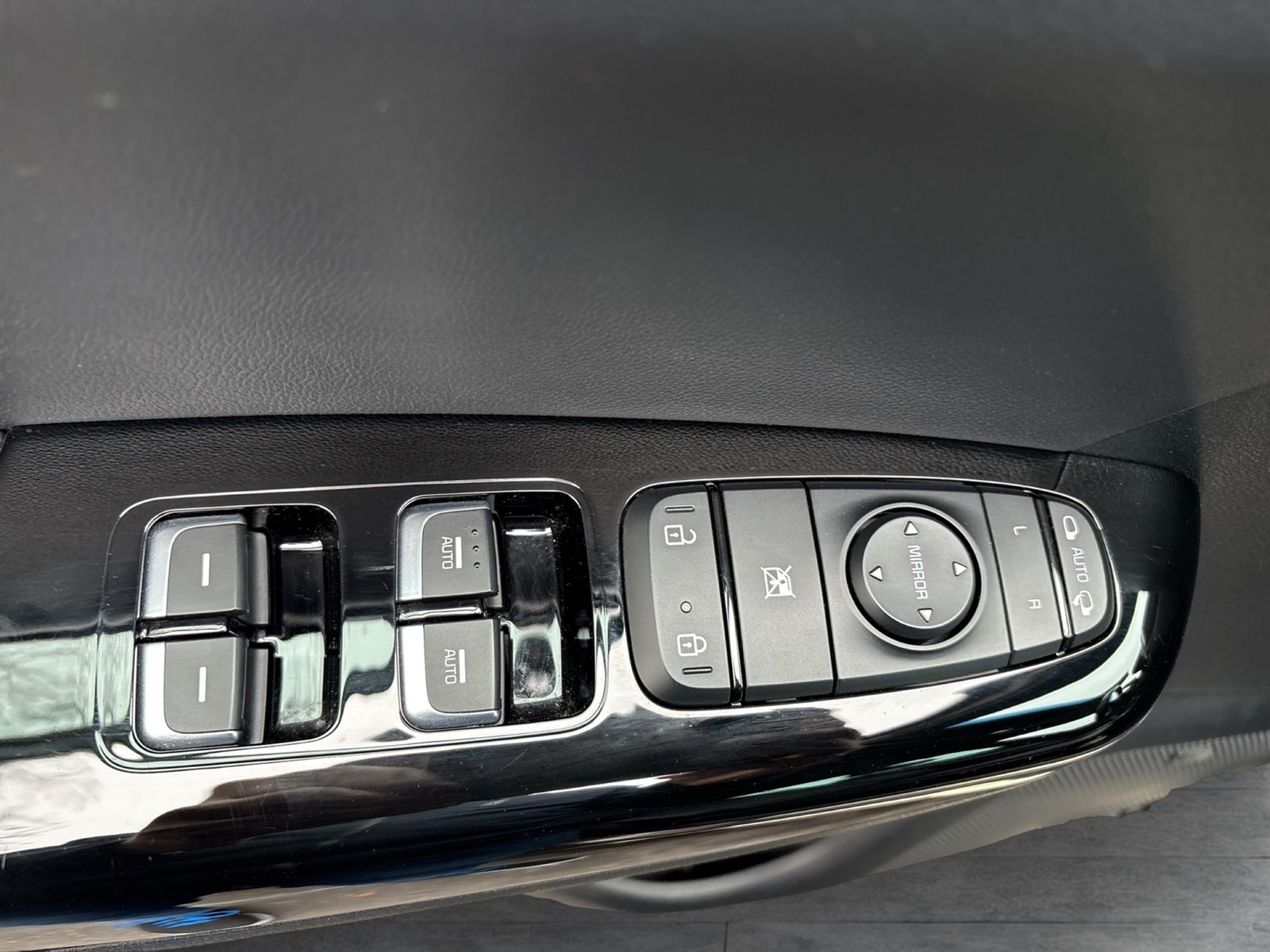 Kia Sportage 2.0 GT-LINE 4X4 LEDER PANO AHK 360°CAM