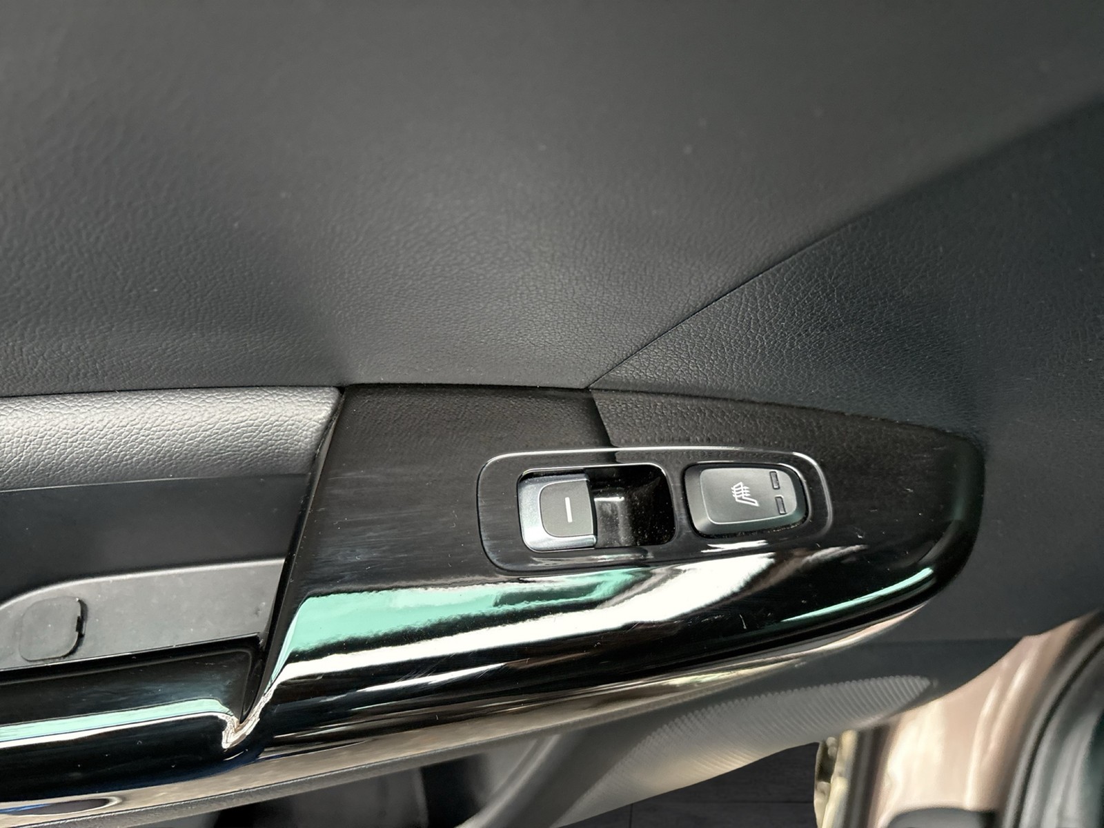 Kia Sportage 2.0 GT-LINE 4X4 LEDER PANO AHK 360°CAM