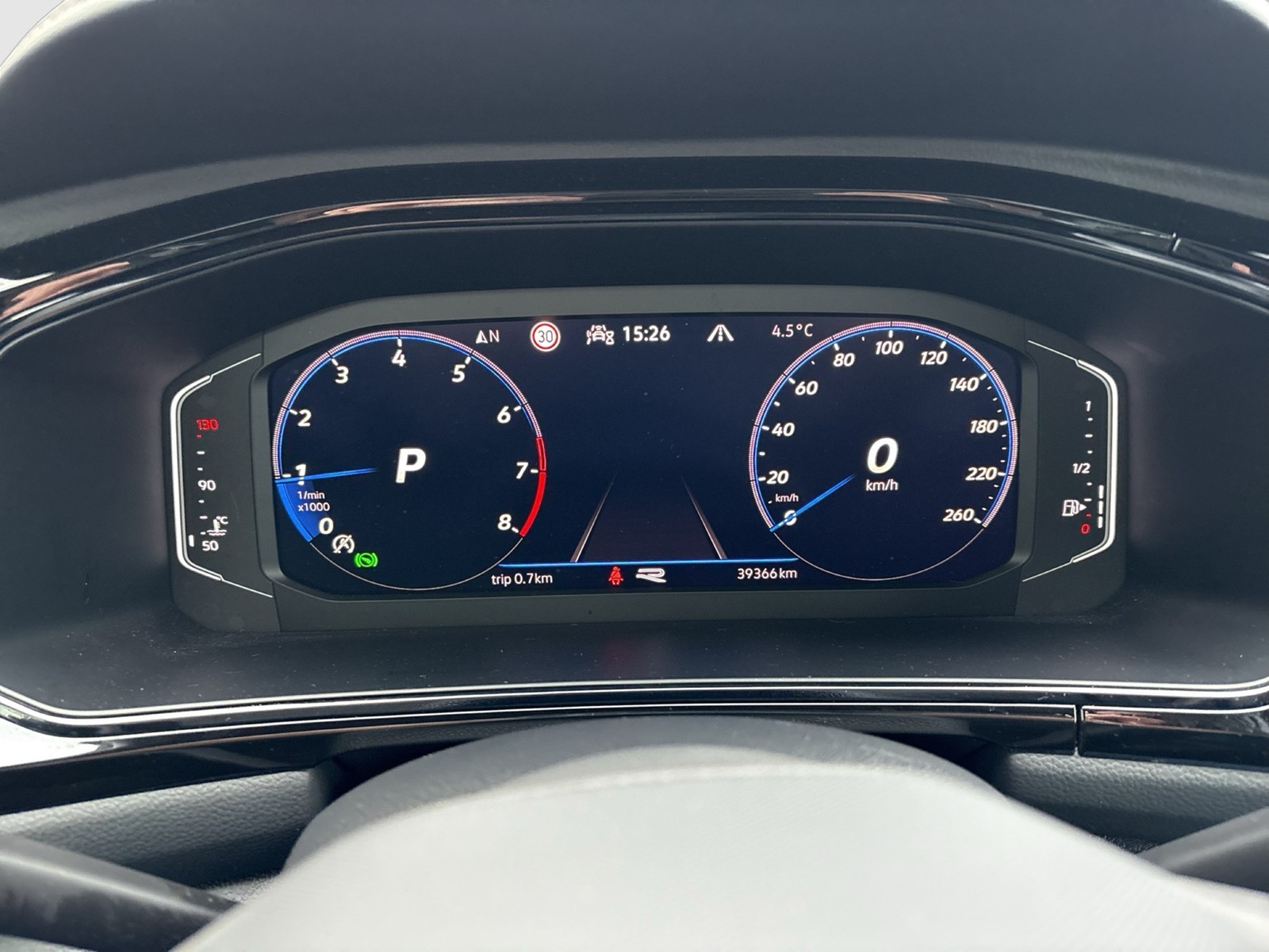 Volkswagen T-Roc Cabrio 1.5 R-LINE BLACKSTYLE LEDER LM19