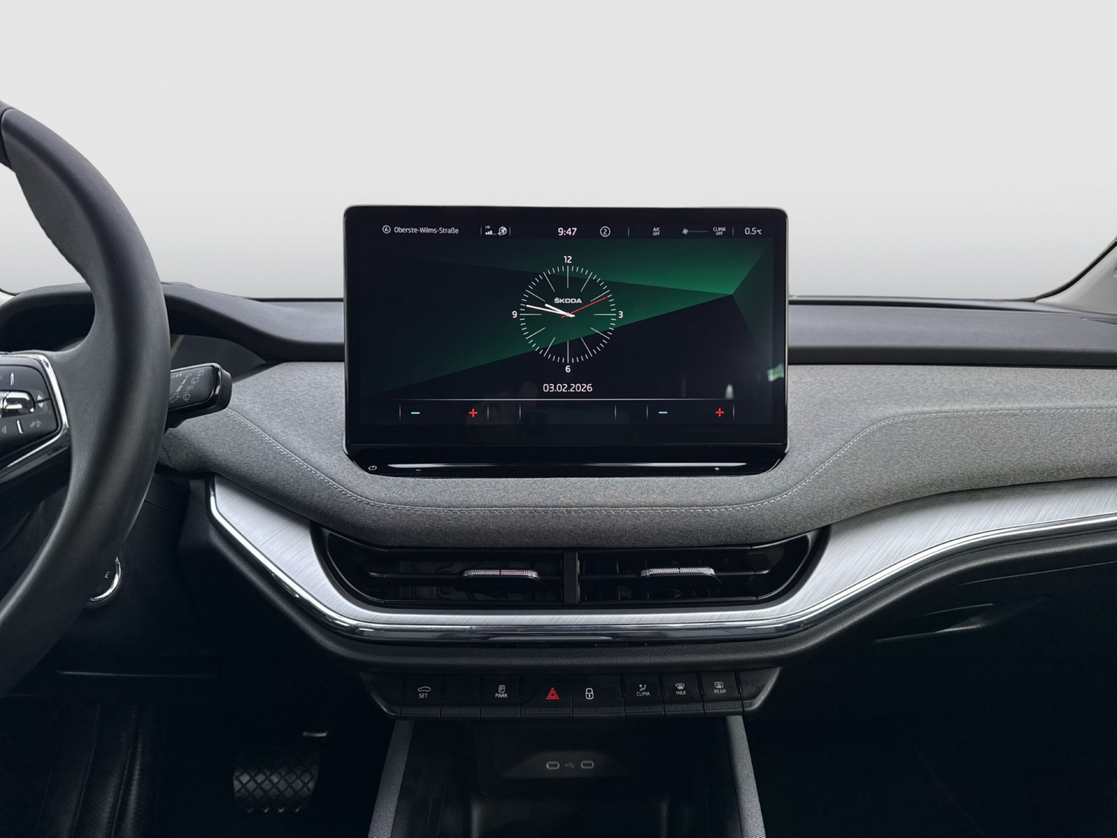 Skoda Enyaq 50 LOFT CAM LM19 NAVI LED KEYLESS-GO KLIMA