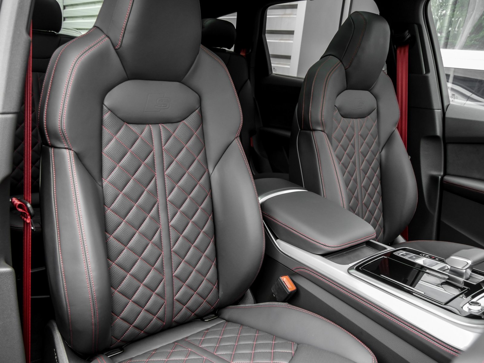 Audi Q7 SUV TDI quattro tiptronic AHK PANO B&P LM22