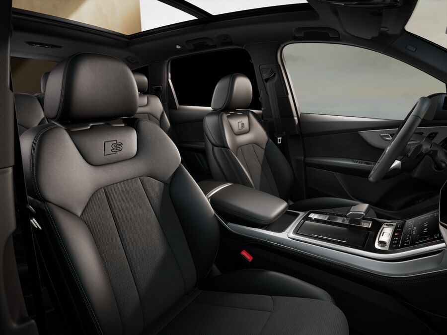 Audi Q7 SUV TDI quattro tiptronic S line business