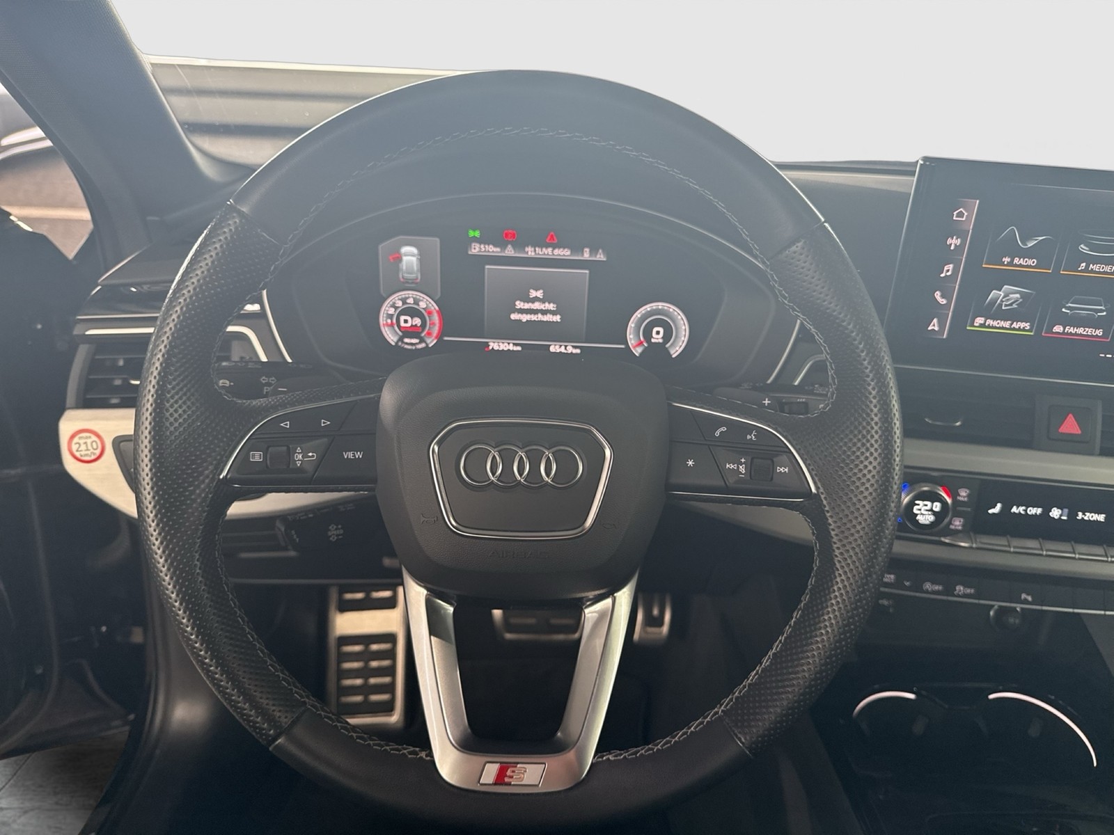 Audi A4 Avant 40 Qu. S LINE KAMERA STANDHEIZUNG HUD