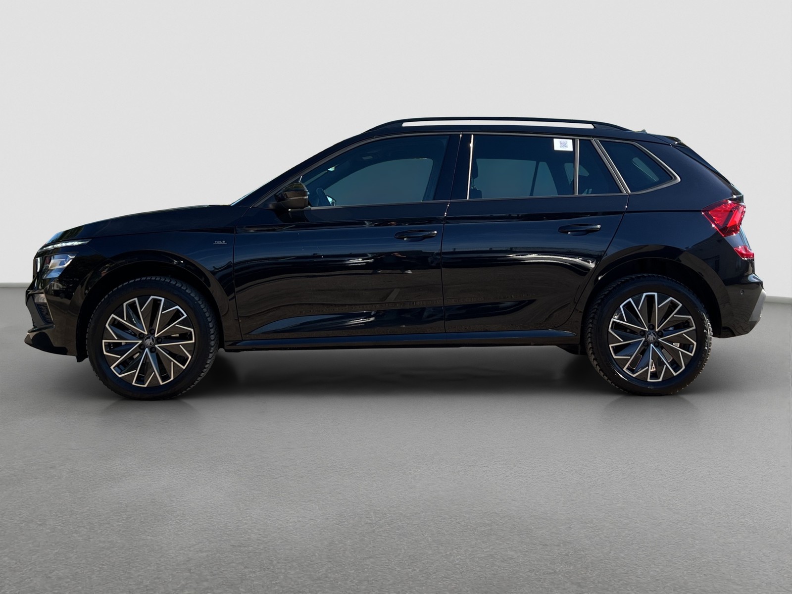 Skoda Kamiq 1.5 TOUR PANO AHK CAM ACC E-KLAPPE NAVI