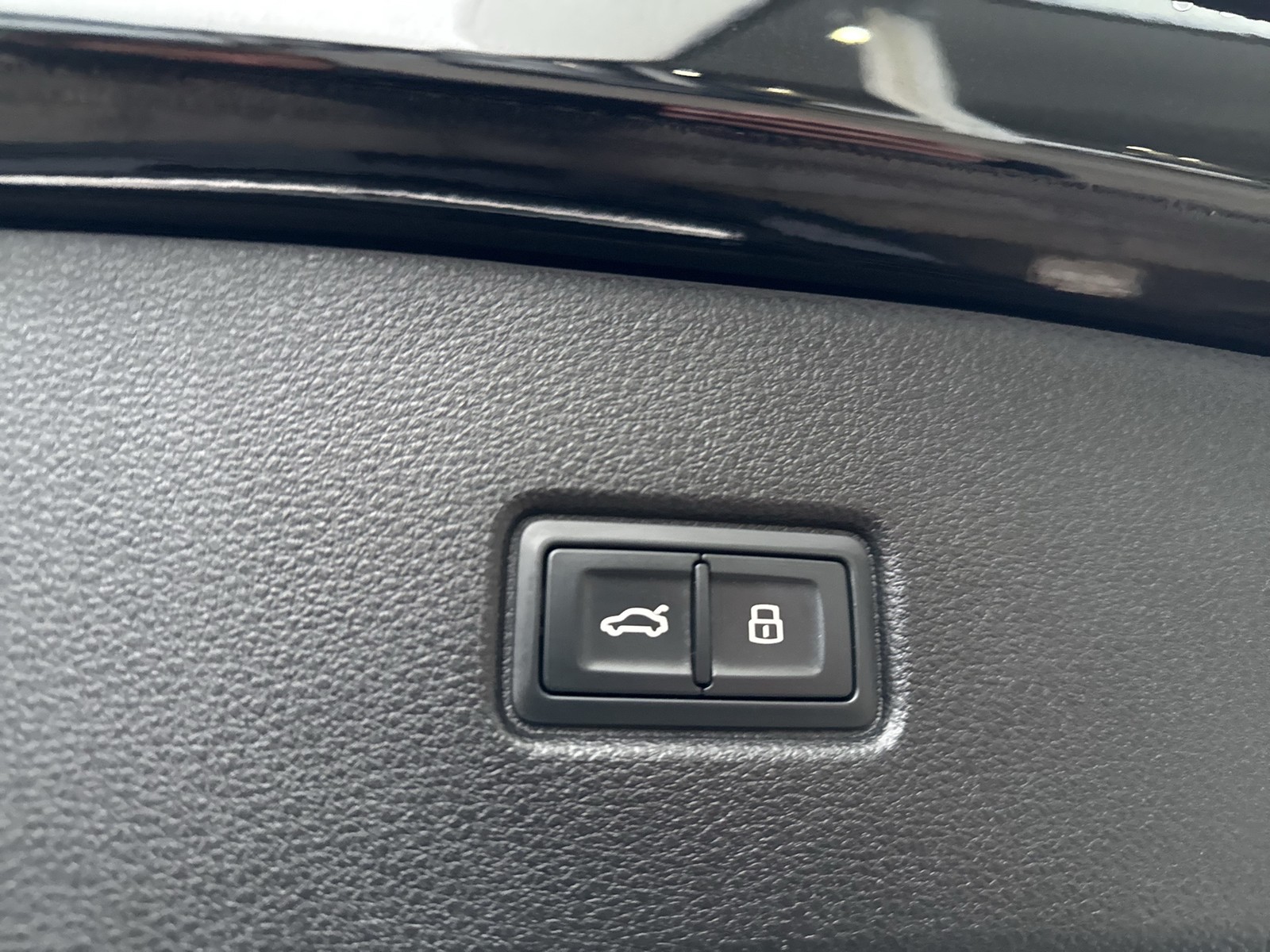 Audi Q5 Sportback 40 Qu. advanced STANDHZ AHK CAM