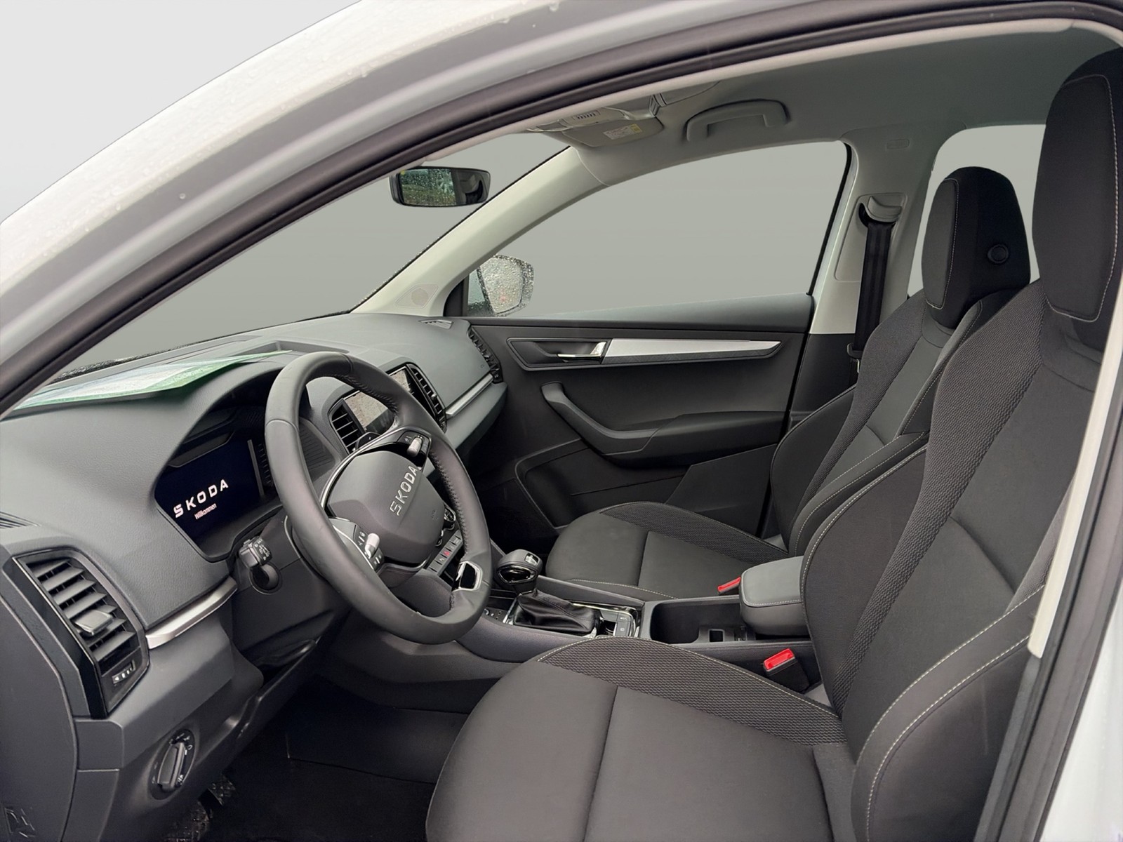 Skoda Karoq 1.5 SELECTION AHK CAM NAVI CARPLAY SITZHZ.