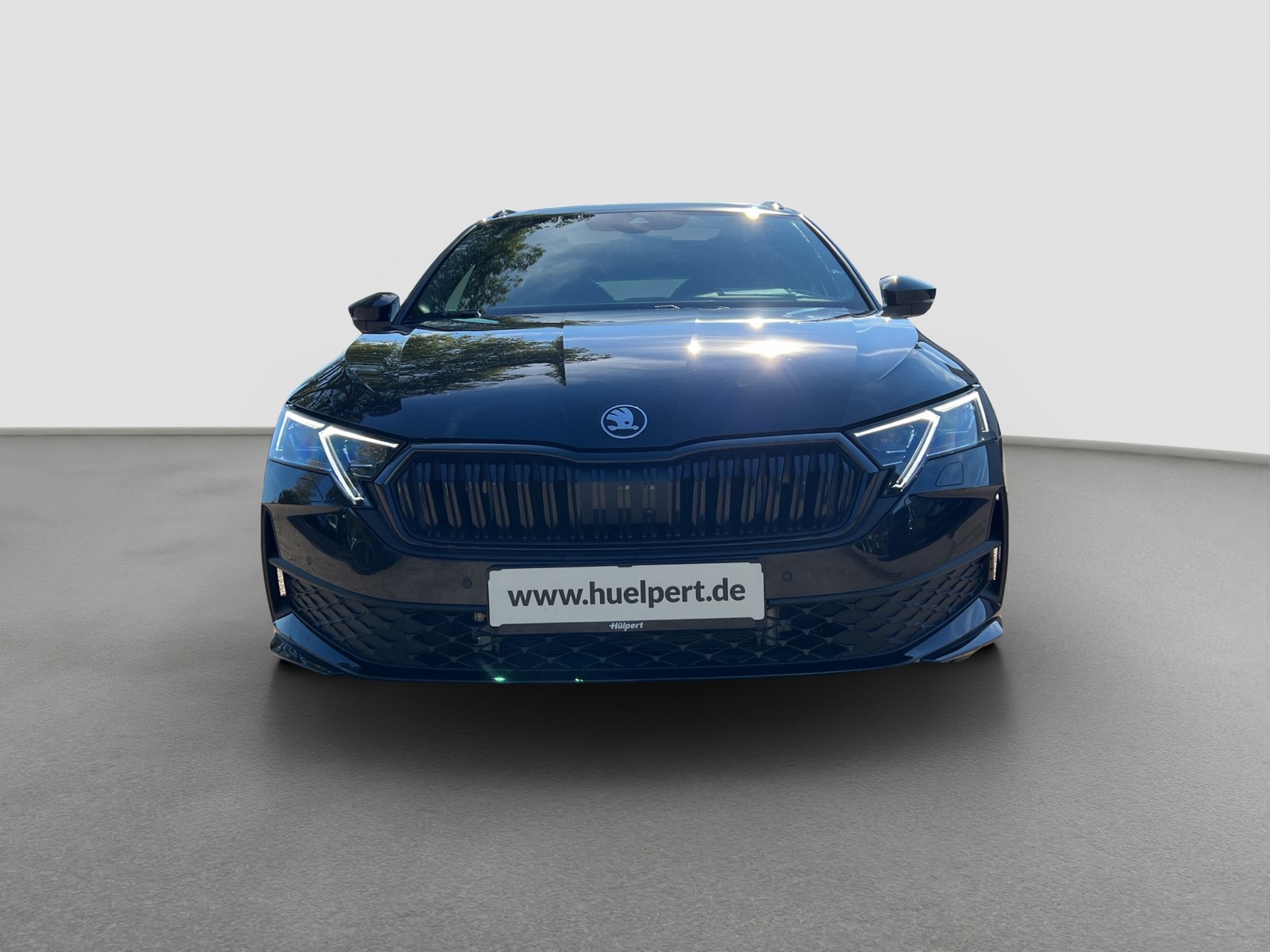 Skoda Octavia Combi 2.0 SPORTLINE PANO 360CAM ACC LM18