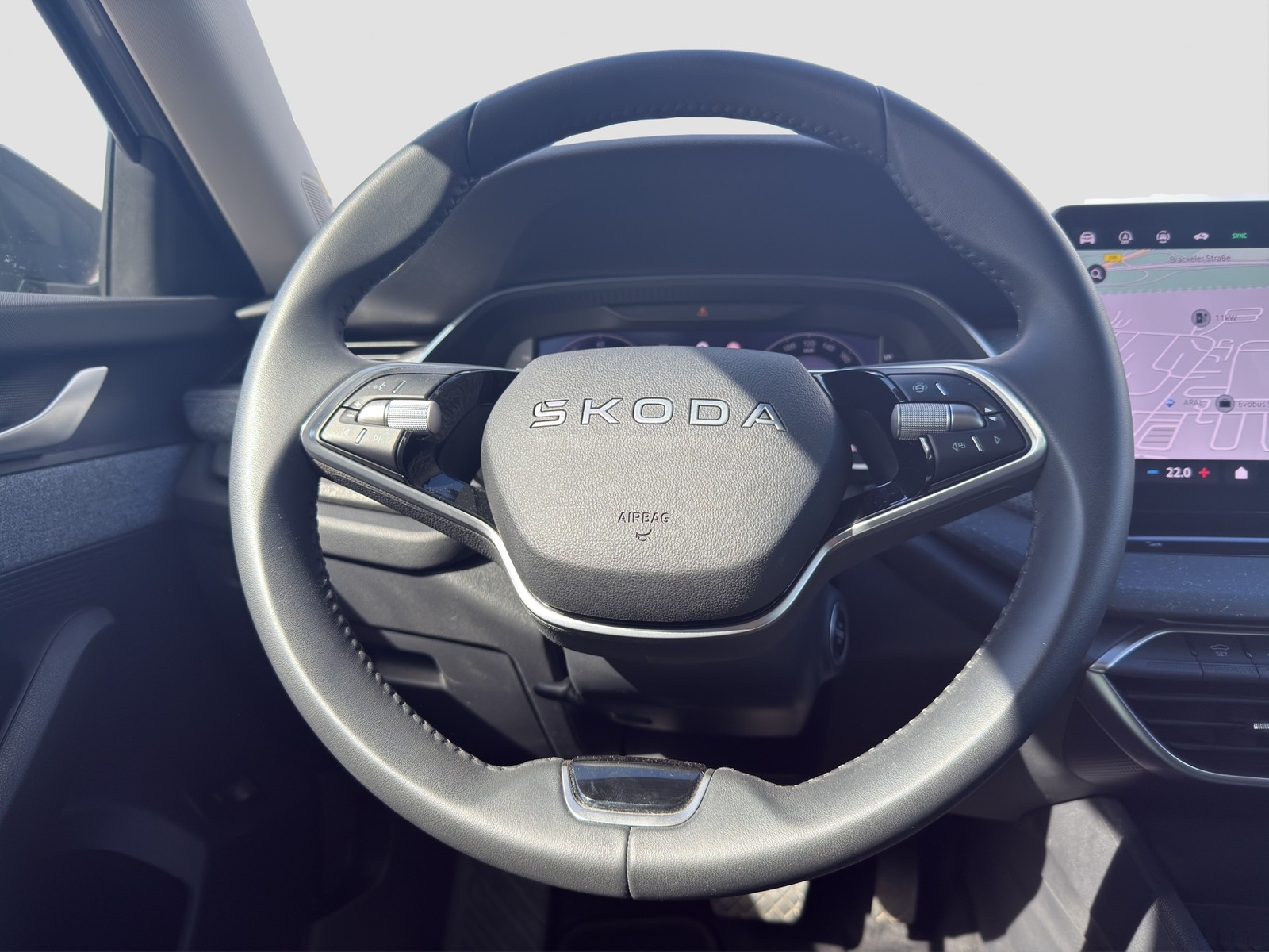 Skoda Octavia Combi 1.5 e-TEC SELECTION PANO 360°CAM