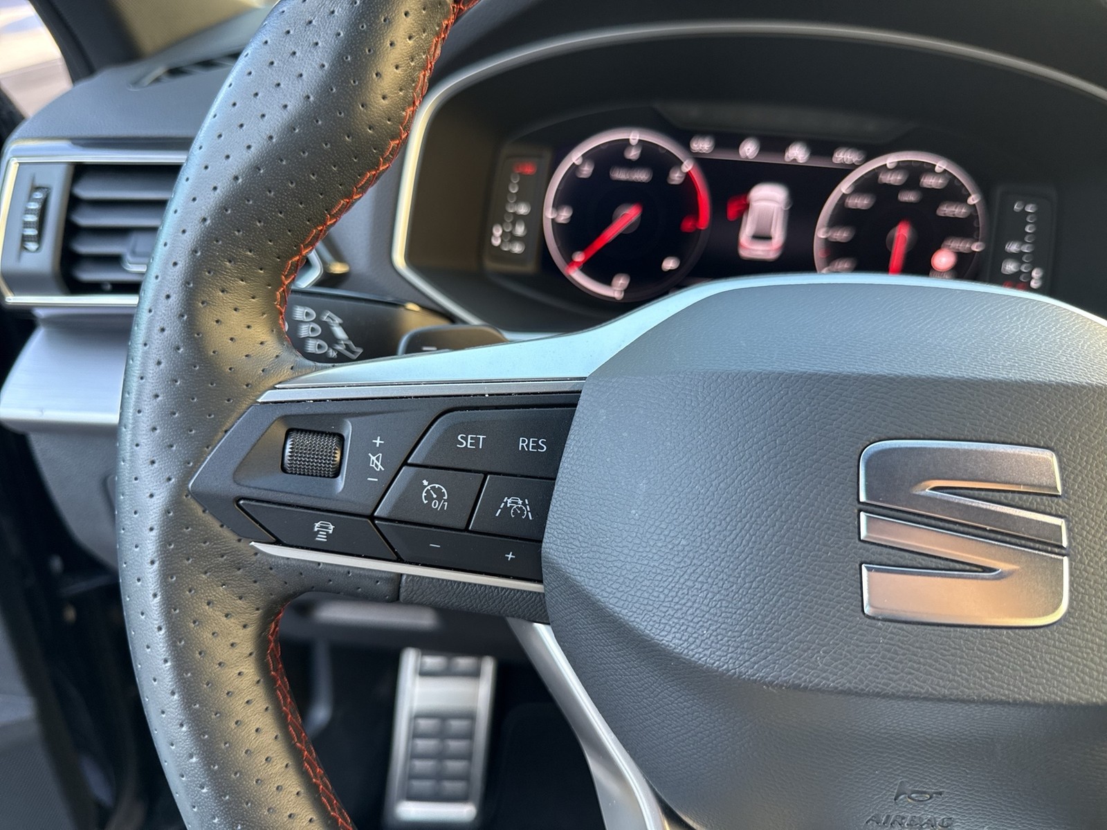 Seat Tarraco 2.0 FR LEDER BEATS AHK CAM ACC LM19 NAVI
