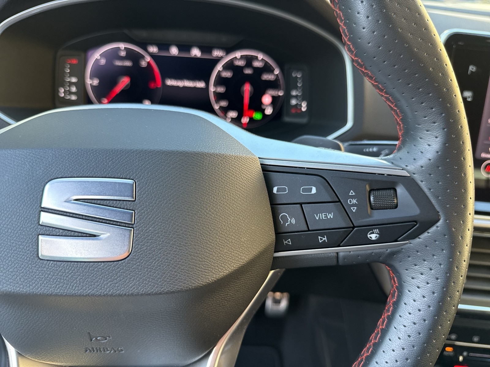 Seat Tarraco 2.0 FR LEDER BEATS AHK CAM ACC LM19 NAVI