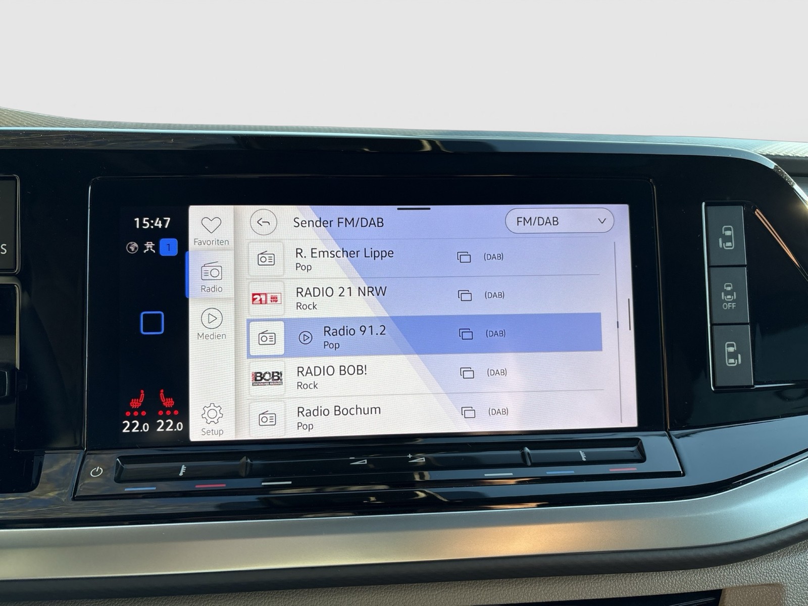 Volkswagen T7 Multivan HYBRID LIFE lang PANO STANDHZ. CAM