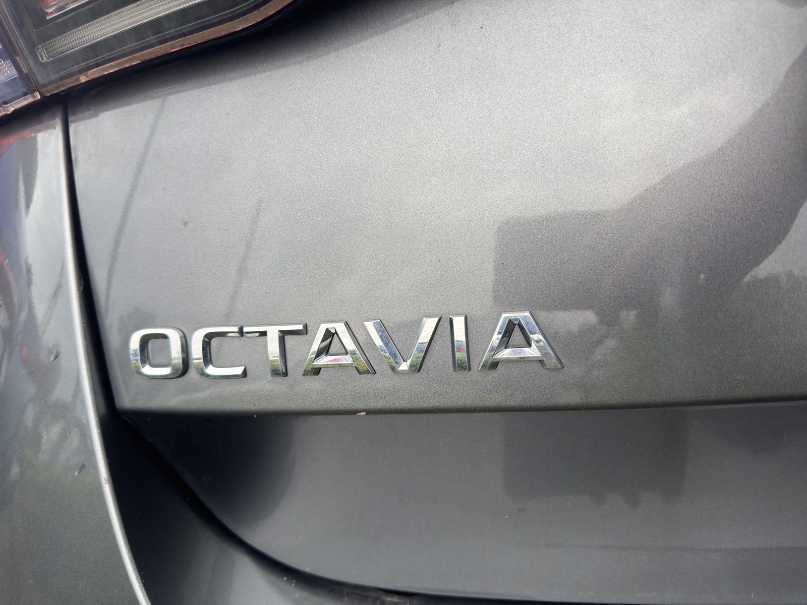 Skoda Octavia Combi 2.0 STYLE CAM ACC E-KLAPPE SITZHZ.