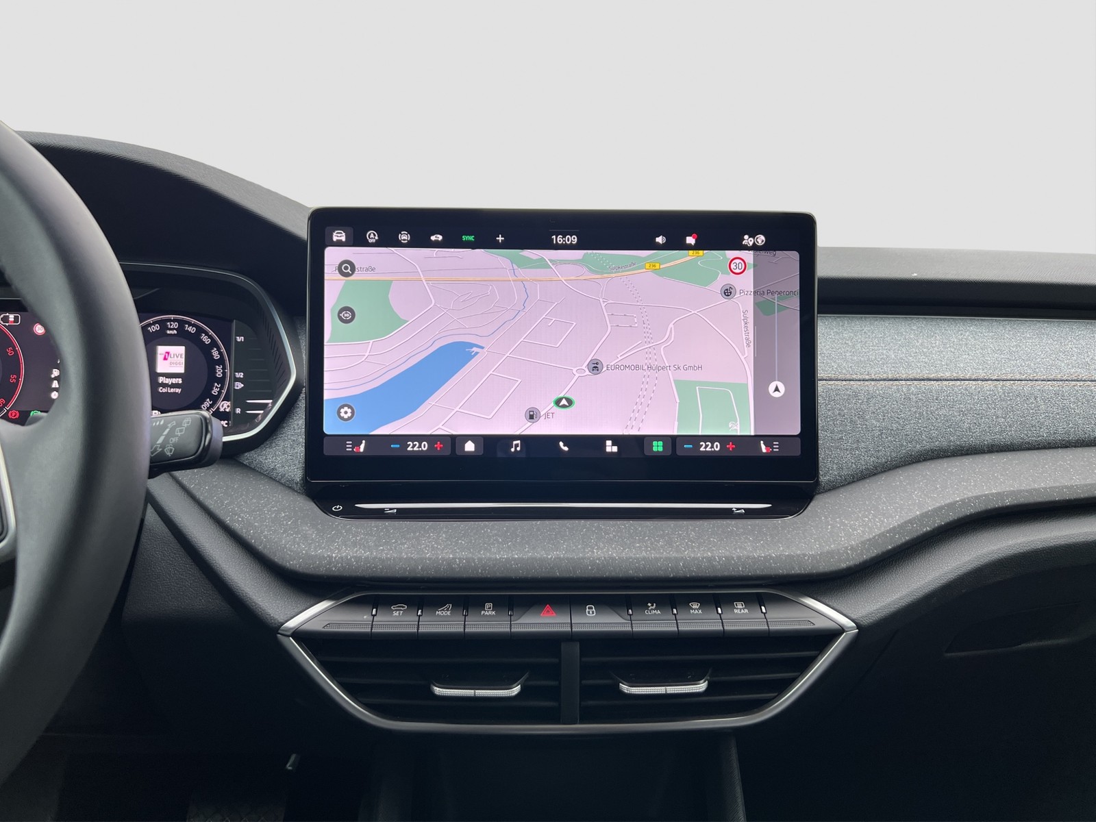 Skoda Octavia Combi 2.0 SELECTION CAM ACC LM18 EKLAPPE