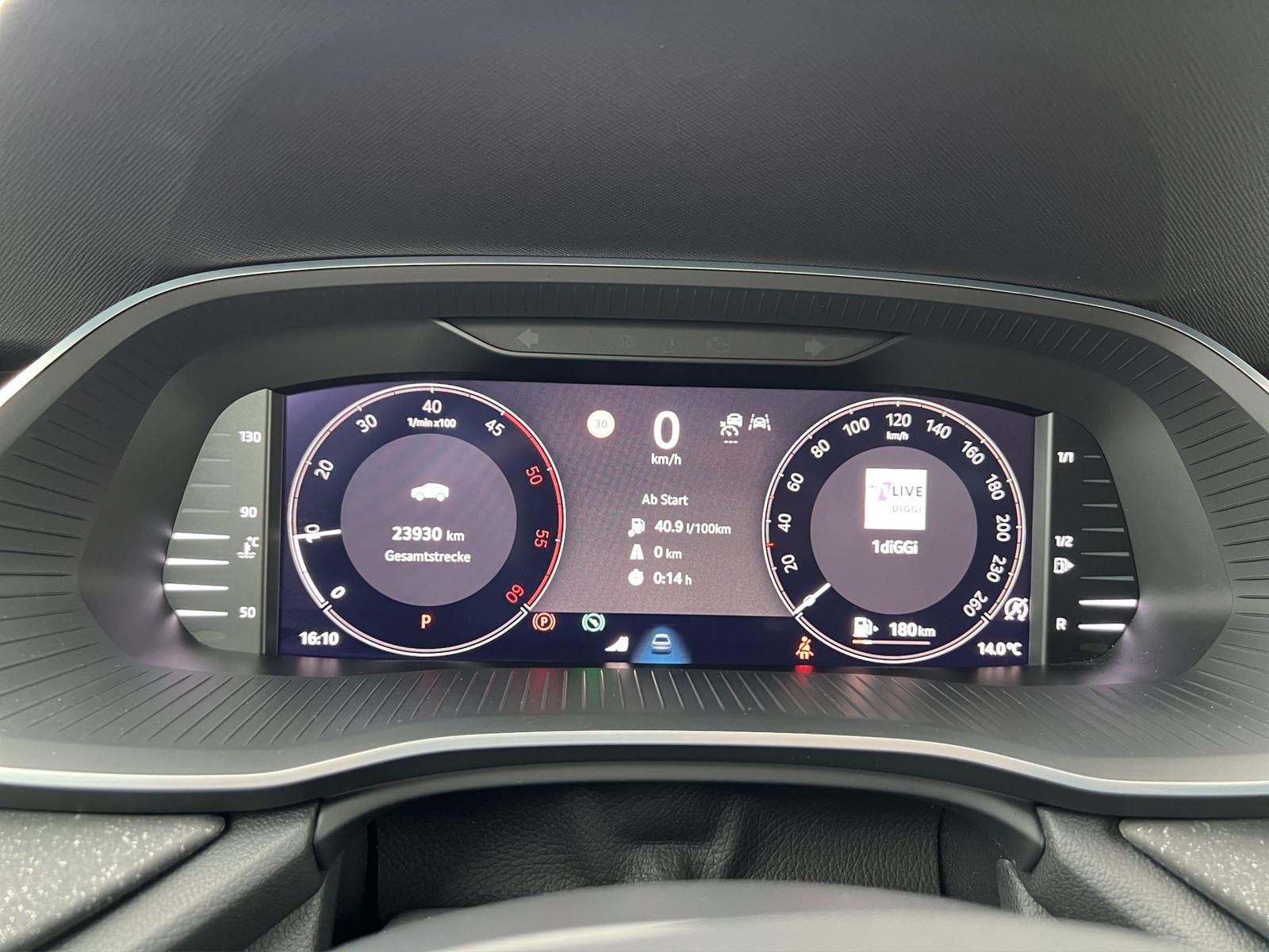 Skoda Octavia Combi 2.0 SELECTION CAM ACC LM18 EKLAPPE